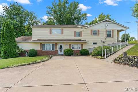 4840 S Point Road, Washington, MO 63090