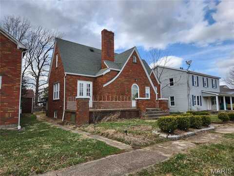 210 Linn Street, Belle, MO 65013