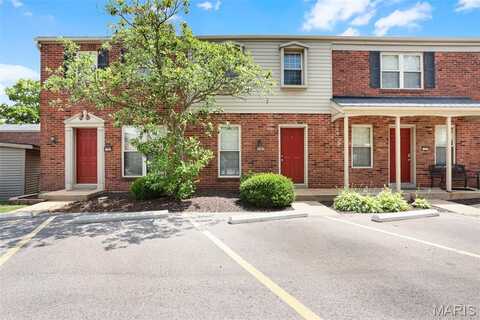 1261 Clarkson Court, Ellisville, MO 63011