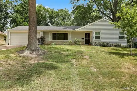 411 Forest Green Drive, Saint Louis, MO 63119