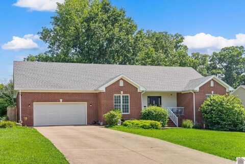 412 Cook Ct., Hopkinsville, KY 42240