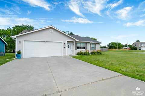 221 Hackberry Avenue, Manhattan, KS 66502