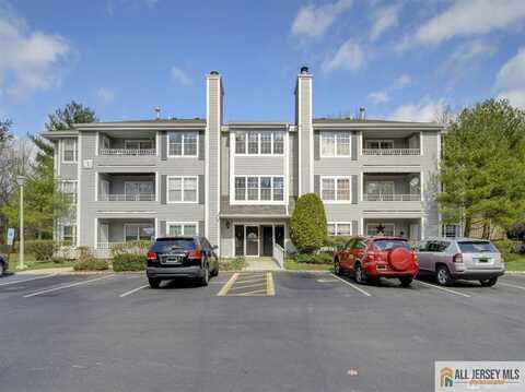 110 Raintree Court, Helmetta, NJ 08828