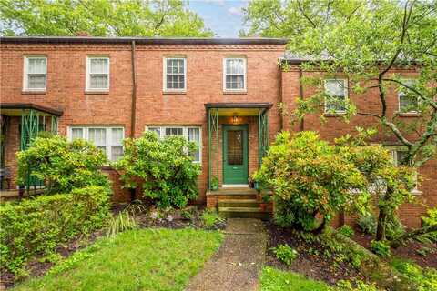 650 PENNRIDGE ROAD, Mount Washington, PA 15211
