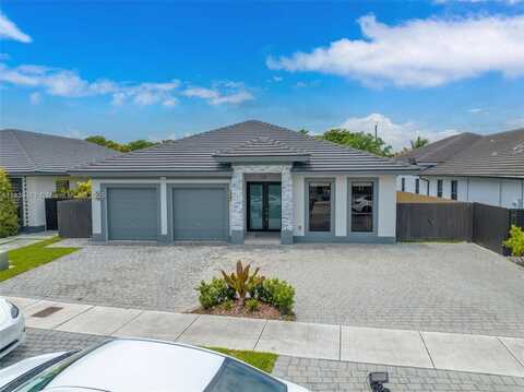 14832 SW 39th Ter, Miami, FL 33185