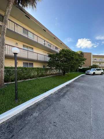 7480 NW 17th St, Plantation, FL 33313