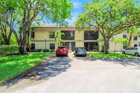 2880 S Carambola Cir S, Coconut Creek, FL 33066