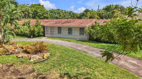 8751 SW 110th St, Miami, FL 33176