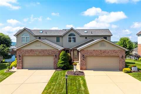 110 E Country Barn Rd, Chartiers, PA 15342