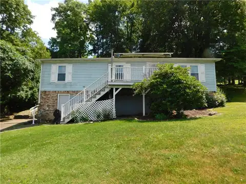 612 Upr Middletown Rd, Menallen Twp, PA 15480