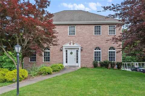 8310 Reagan Dr, McCandless, PA 15237