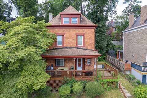 109 Watson Blvd, Perry Hilltop, PA 15214