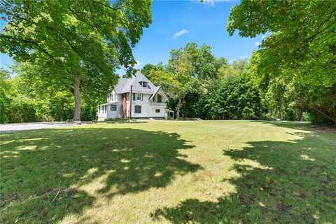 727 W Beaver, Zelienople, PA 16063