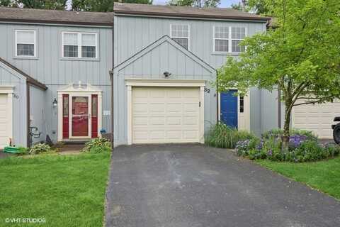 82 MONMOUTH DR, Cranberry Twp, PA 16066