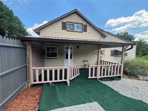 48 Grubbs Rd, Cheswick, PA 15024