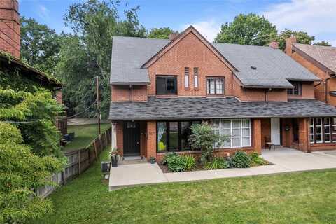 5671 Beacon St, Squirrel Hill, PA 15217
