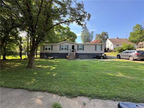 325 South Avenue, Seneca, SC 29672