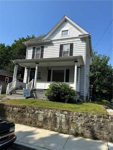 420 1st St, Baden, PA 16001