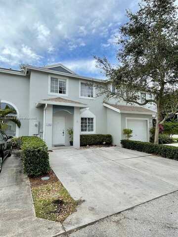1105 SW 44th Way, Deerfield Beach, FL 33442