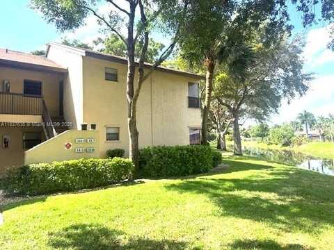 3817 Cocoplum Cir, Coconut Creek, FL 33063