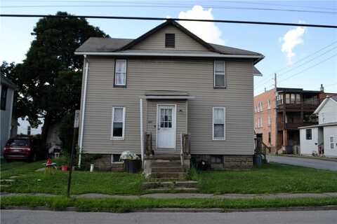 400 W New Castle St, Baden, PA 16001