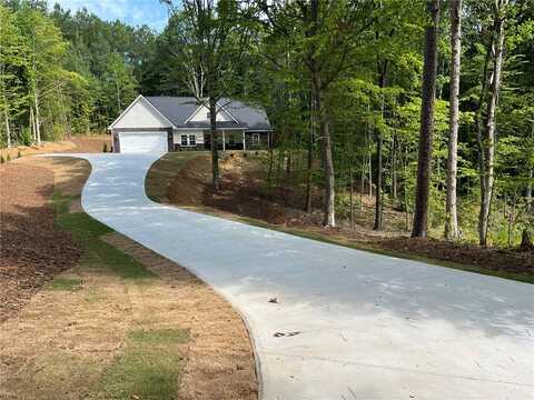 218 W Halfway Branch Road, Walhalla, SC 29691