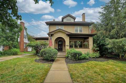 281 Parker Drive, Mt Lebanon, PA 15216