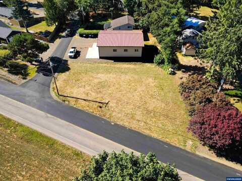 N Trout Ln, Rose Lodge, OR 97368