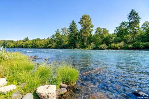 42688 N River (NEXT TO) Dr, Sweet Home, OR 97386