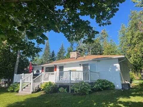 7237 McCreery Drive, Presque Isle, MI 49777