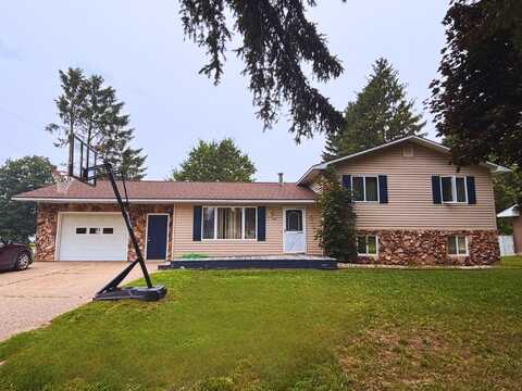 401 Sunnyside Street, Mancelona, MI 49659