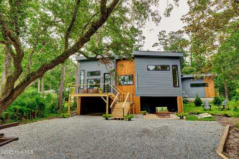 7503 Anaca Point Road, Wilmington, NC 28411