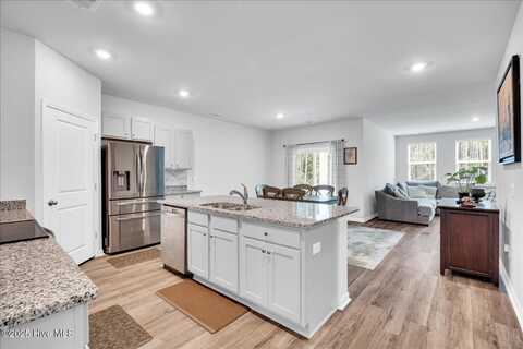 1552 Pleasant Hollow Court SE, Bolivia, NC 28422