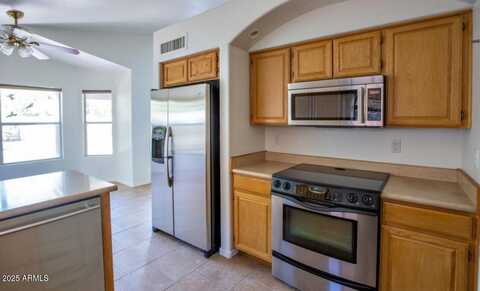 506 W NAVARRO Avenue, Mesa, AZ 85210