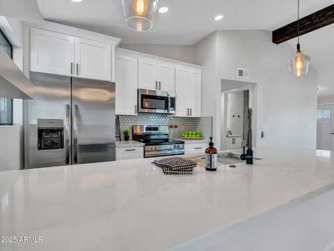 3354 W ROSE GARDEN Lane, Phoenix, AZ 85027