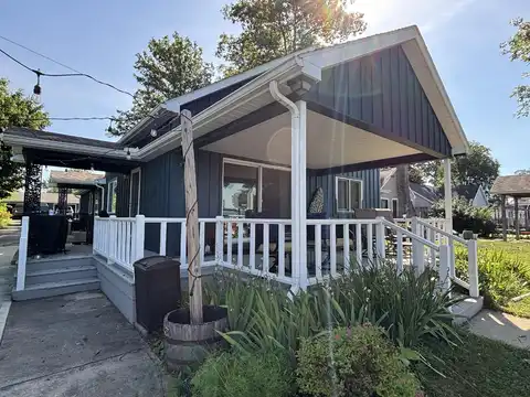 9029 Maple Street, Huntsville, OH 43324