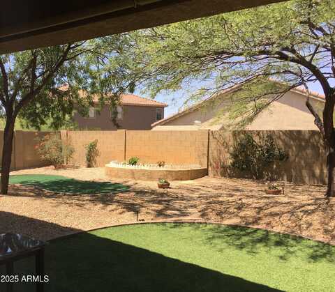 41030 N Iron Horse Way, Phoenix, AZ 85086