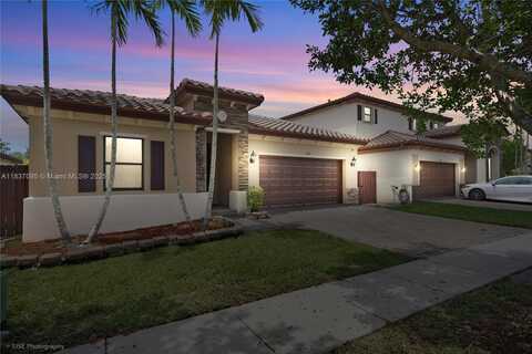 2732 NE 2nd Dr, Homestead, FL 33033