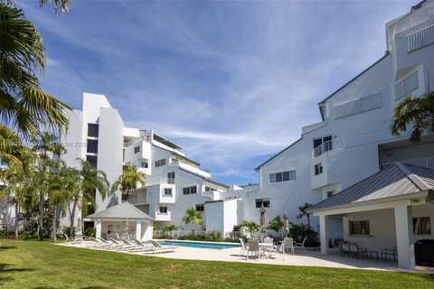 50 Ocean Lane Dr, Key Biscayne, FL 33149