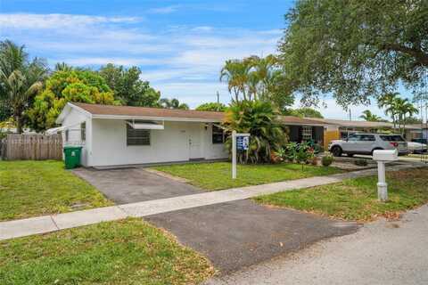 5010 SW 93rd Ave, Cooper City, FL 33328