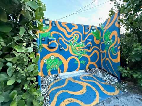 118 NW 24th St, Miami, FL 33127