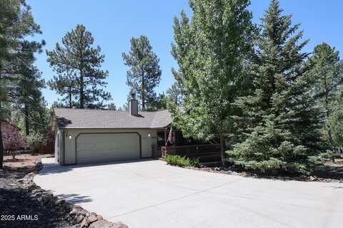 875 E REINDEER Drive, Munds Park, AZ 86017