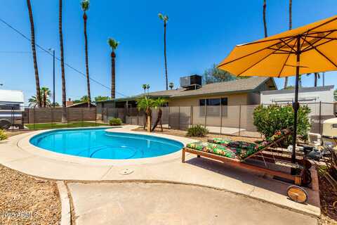 597 W SHANNON Street, Chandler, AZ 85225
