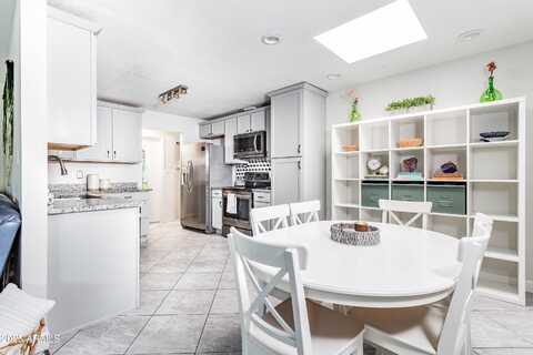 2207 W MARLETTE Avenue, Phoenix, AZ 85015