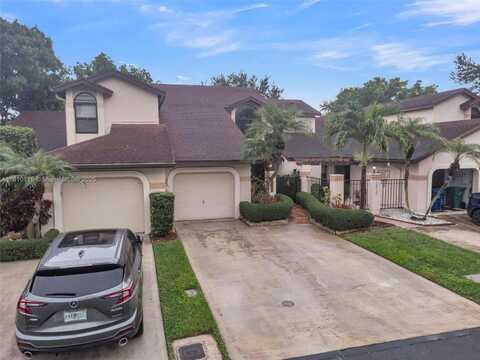 13731 SW 103rd Ter, Unincorporated Dade, FL 33186