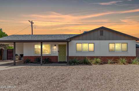 6920 E PORTLAND Street, Scottsdale, AZ 85257