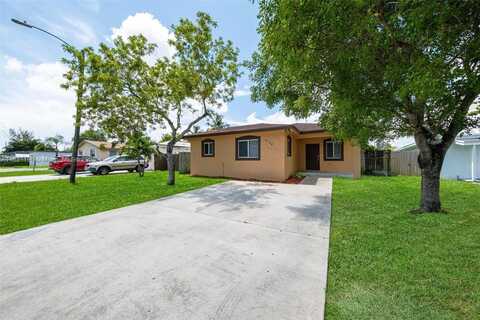 6124 SW 39th St, Miramar, FL 33023