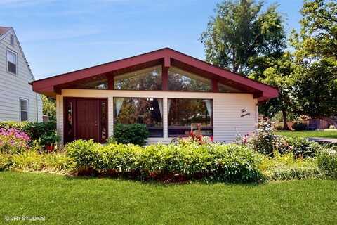 270 W. Fremont Avenue, Elmhurst, IL 60126
