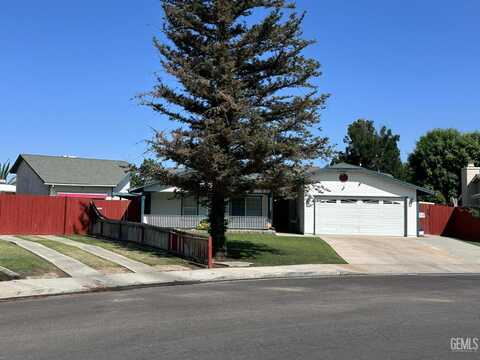 4049 Liz Drive, Bakersfield, CA 93312