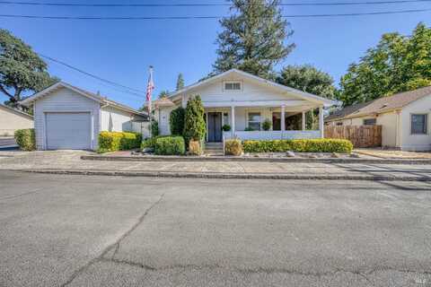 130 Armstrong Street, Lakeport, CA 95453